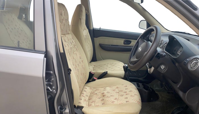 2013 Hyundai Santro Xing GLS, Petrol, Manual, 33,950 km, Right Side Front Door Cabin