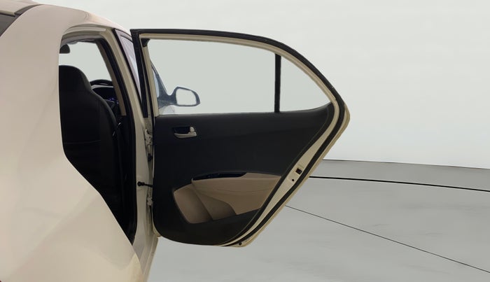 2014 Hyundai Xcent S 1.2, CNG, Manual, 85,548 km, RHS Rear Door