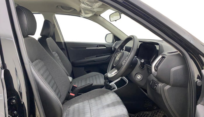 2022 KIA SONET HTK PLUS 1.2, Petrol, Manual, 12,080 km, Right Side Front Door Cabin