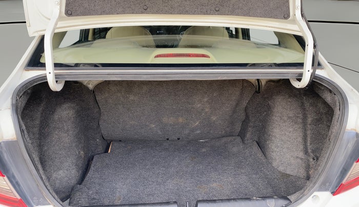 2022 Honda Amaze 1.2L I-VTEC S, Petrol, Manual, 26,343 km, Boot Open Zoomed View