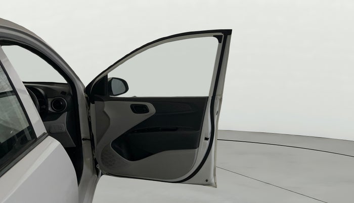 2020 Hyundai GRAND I10 NIOS MAGNA 1.2 KAPPA VTVT, Petrol, Manual, 31,254 km, RHS Front Door