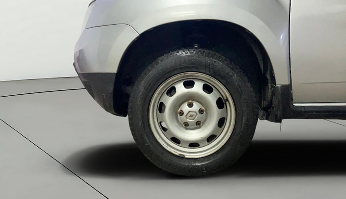 2015 Renault Duster 85 PS RXE DIESEL, Diesel, Manual, 1,18,770 km, Left Front Wheel