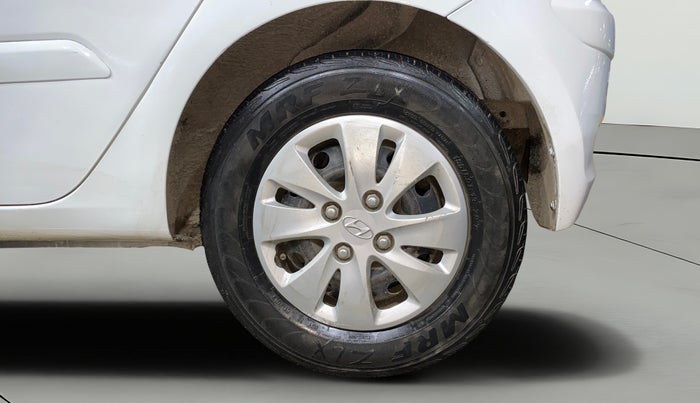 2013 Hyundai i10 SPORTZ 1.2, Petrol, Manual, 38,774 km, Left Rear Wheel