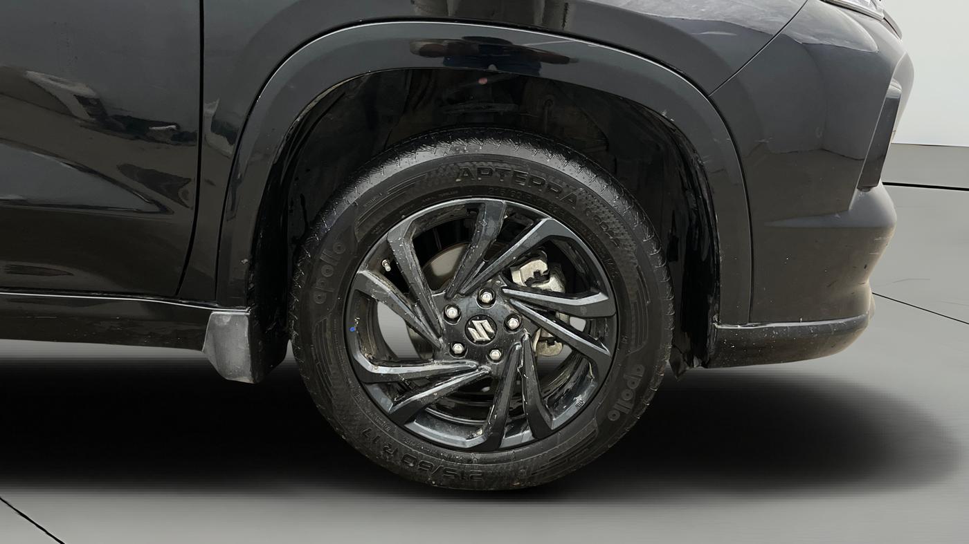 2025 Maruti Grand Vitara ZETA PLUS  HYBRID ECVT, Hybrid, Automatic, 30,655 km, Right Front Wheel