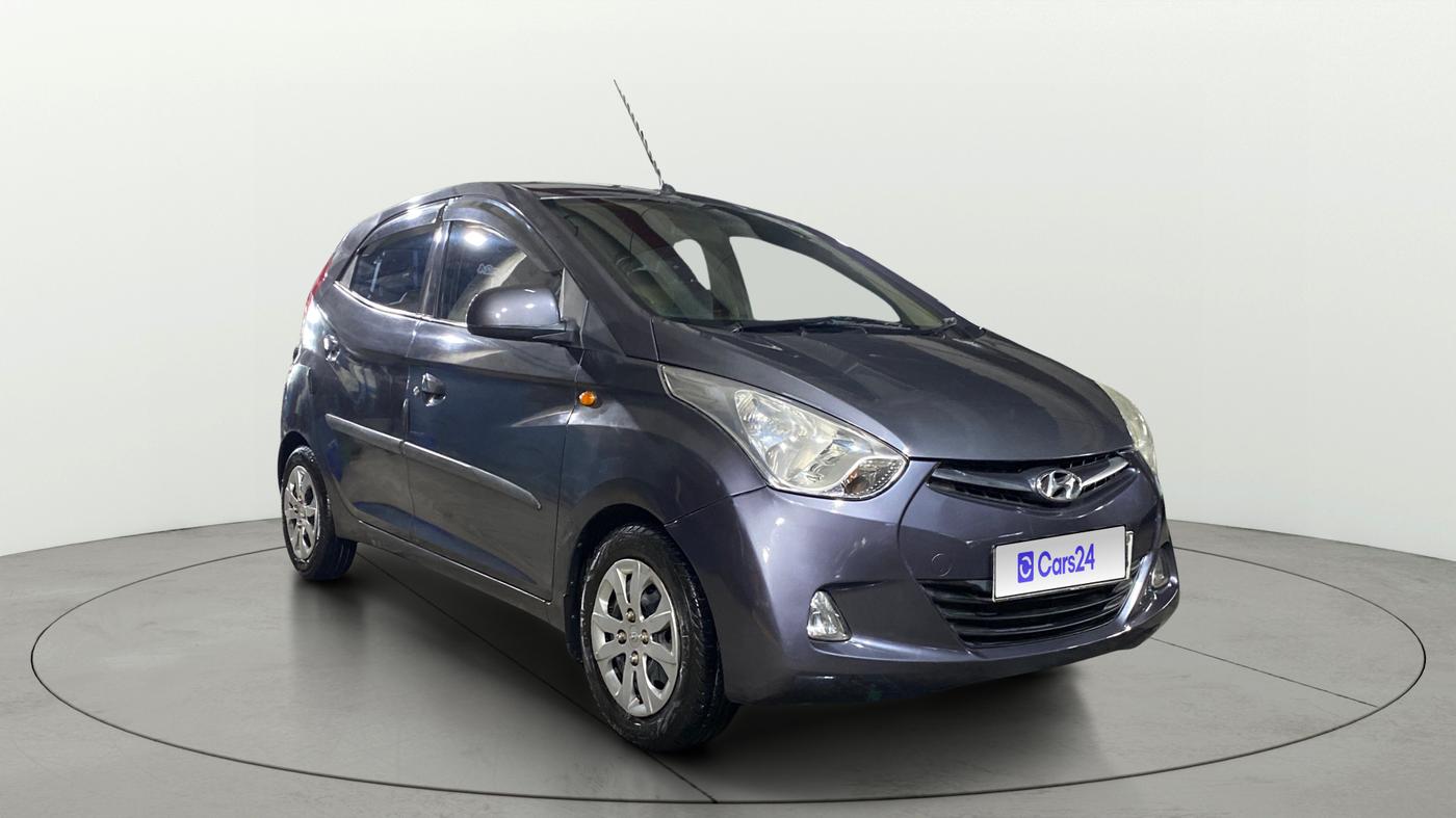 2015 Hyundai Eon SPORTZ, Petrol, Manual, 33,844 km, Right Front Diagonal