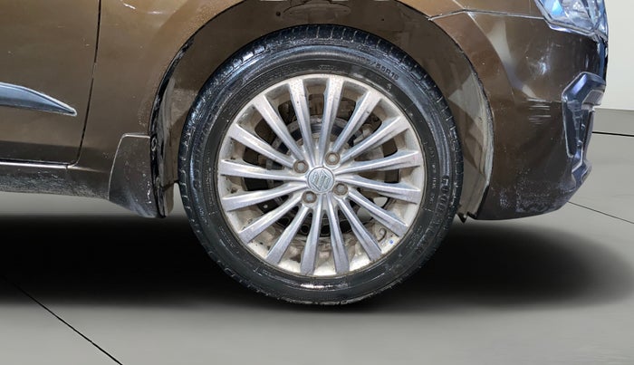 2017 Maruti Ciaz ALPHA 1.4 PETROL, Petrol, Manual, 15,213 km, Right Front Wheel