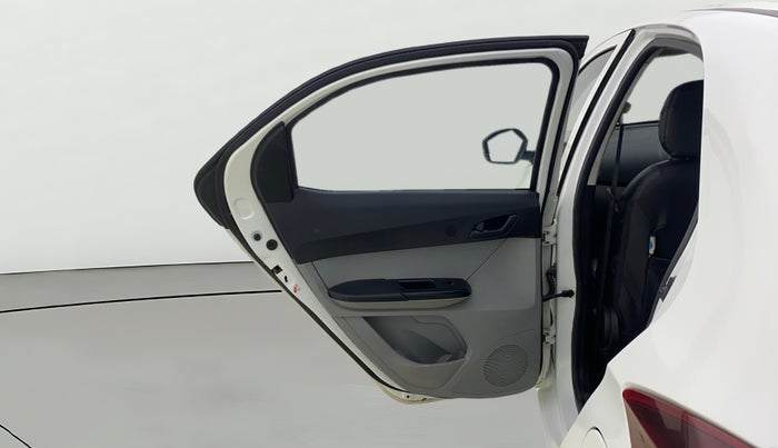 2022 Tata Tiago XT CNG, CNG, Manual, 74,109 km, LHS Rear Door