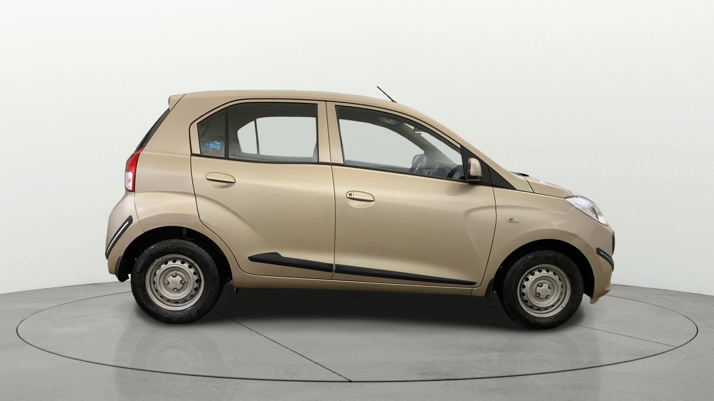 2019 Hyundai NEW SANTRO MAGNA, Petrol, Manual, 34,591 km, Right Side View