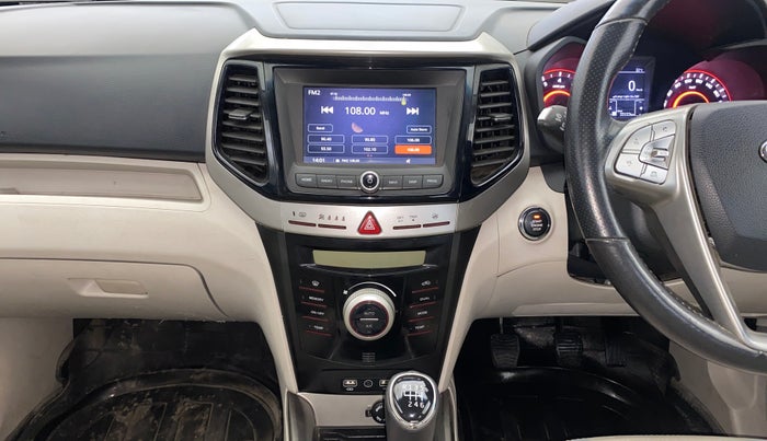 2021 Mahindra XUV300 W8 (O) 1.2 PETROL, Petrol, Manual, 33,153 km, Air Conditioner
