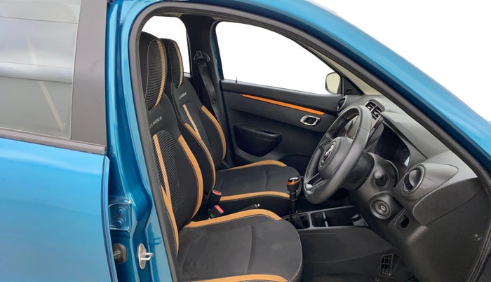 2020 Renault Kwid CLIMBER 1.0 (O), Petrol, Manual, 45,080 km, Right Side Front Door Cabin