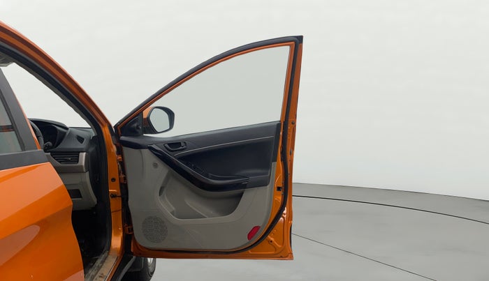 2019 Tata NEXON XMA DIESEL, Diesel, Automatic, 46,023 km, RHS Front Door