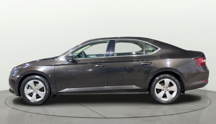 2019 Skoda Superb STYLE 1.8 TSI AT, Petrol, Automatic, 23,235 km, Left Side