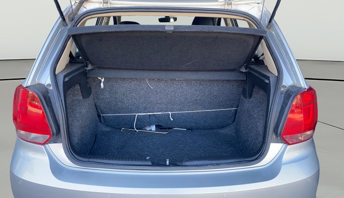 2017 Volkswagen Polo HIGHLINE1.2L, Petrol, Manual, 65,838 km, Boot Open Zoomed View