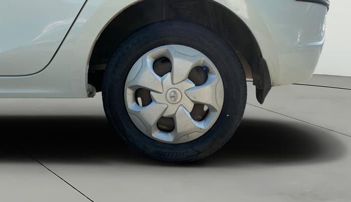 2018 Tata TIGOR XM PETROL, Petrol, Manual, 1,13,563 km, Left Rear Wheel