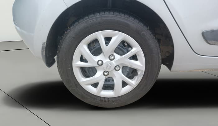 2019 Hyundai Grand i10 SPORTZ 1.2 KAPPA VTVT, Petrol, Manual, 52,761 km, Right Rear Wheel