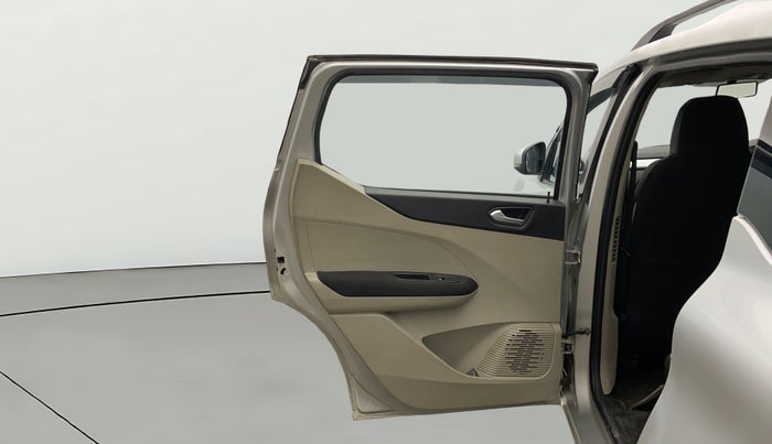 2021 Renault TRIBER RXZ AMT, Petrol, Automatic, 45,783 km, LHS Rear Door