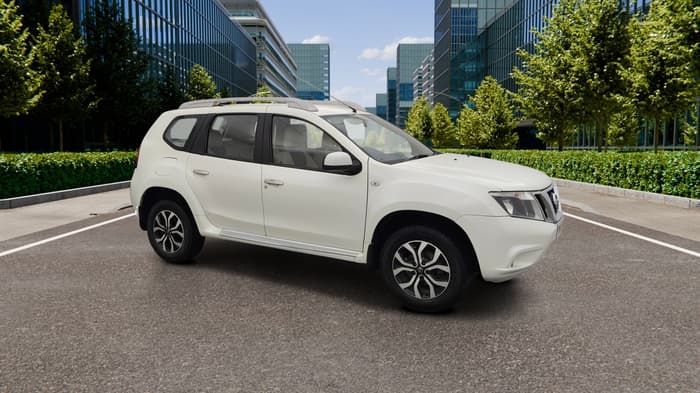 2013 Nissan Terrano XV D THP 110 PS, Diesel, Manual, 1,02,278 km, Right Front Diagonal