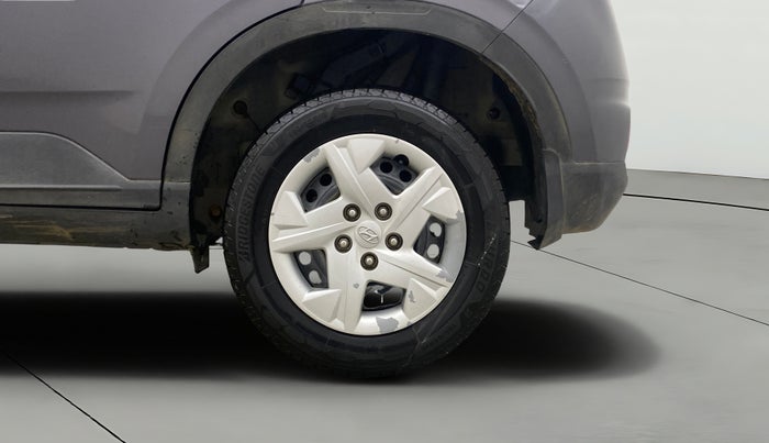 2019 Hyundai VENUE S 1.2, Petrol, Manual, 82,853 km, Left Rear Wheel