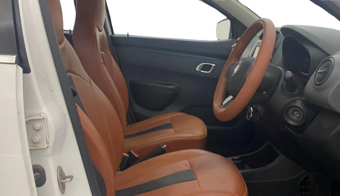 2018 Renault Kwid RXT 1.0 AMT (O), Petrol, Automatic, 47,888 km, Right Side Front Door Cabin