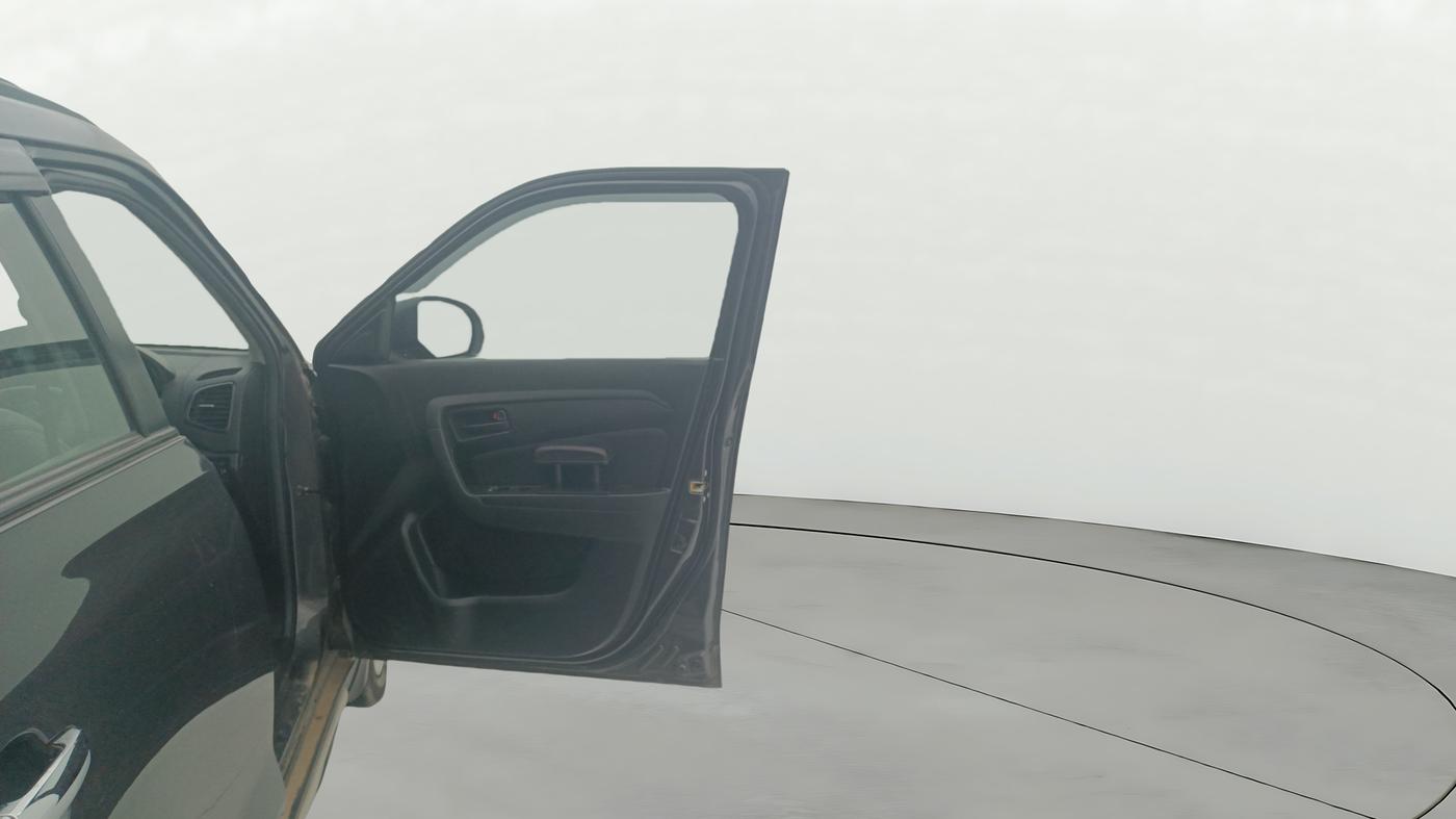 2021 Maruti Vitara Brezza VXI AT SHVS, Petrol, Automatic, 23,948 km, RHS Front Door