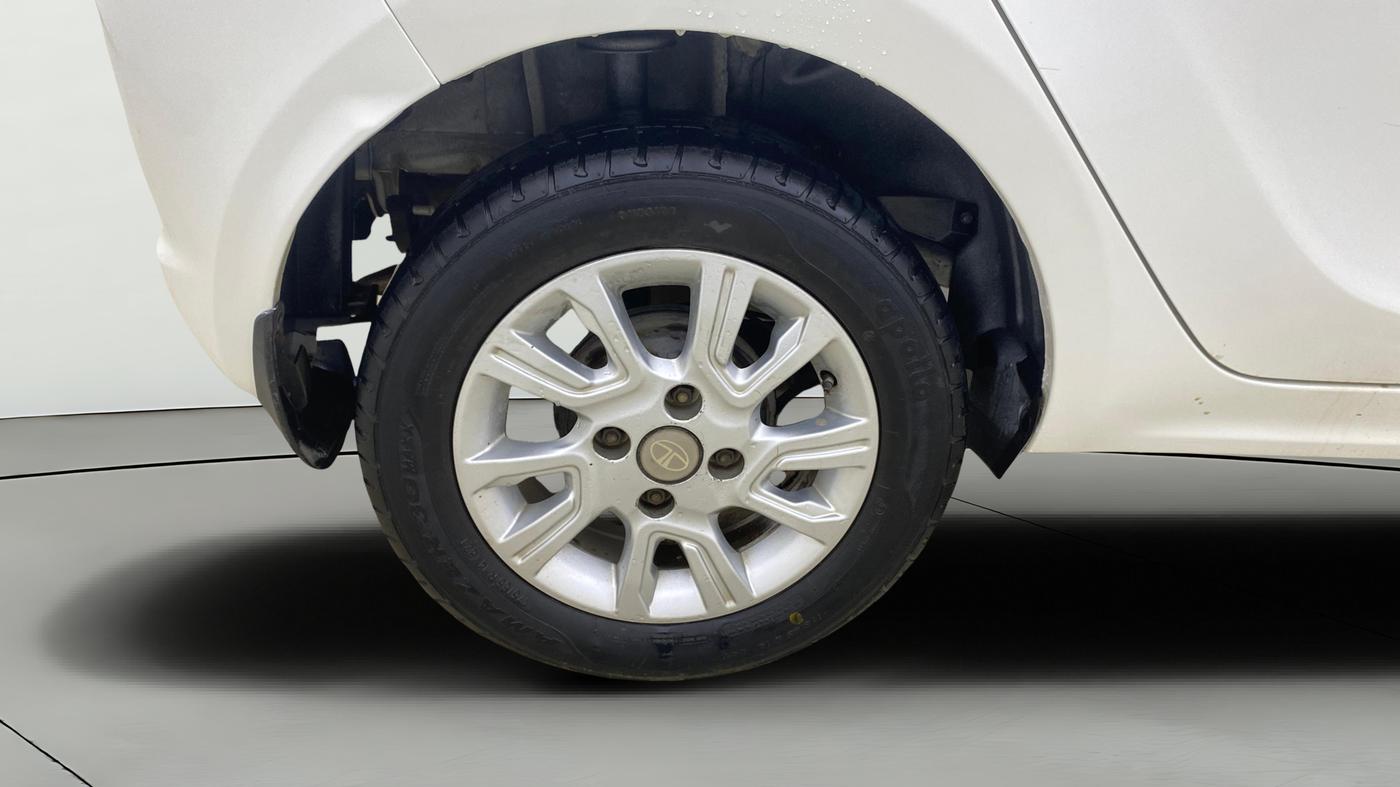 2018 Tata Tiago XZ PETROL, Petrol, Manual, 97,320 km, Right Rear Wheel