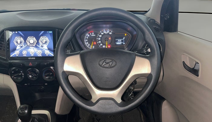 2019 Hyundai NEW SANTRO ERA, CNG, Manual, 60,023 km, Steering Wheel Close Up