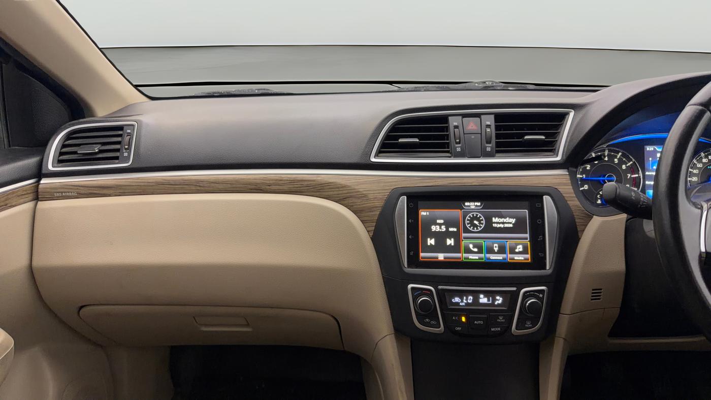 2023 Maruti Ciaz ALPHA 1.5 SHVS PETROL, Petrol, Manual, 62,558 km, Air Conditioner