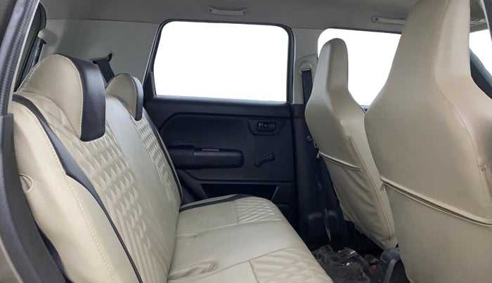 2019 Maruti New Wagon-R LXI CNG 1.0, CNG, Manual, 1,09,645 km, Right Side Rear Door Cabin