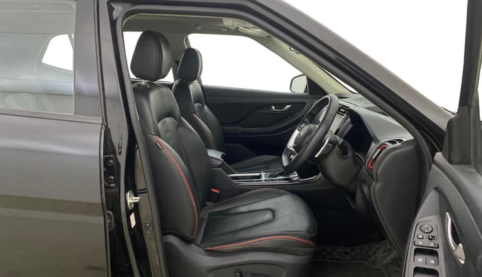 2022 Hyundai Creta SX (O) 1.4 TURBO DCT, Petrol, Automatic, 1,26,161 km, Right Side Front Door Cabin