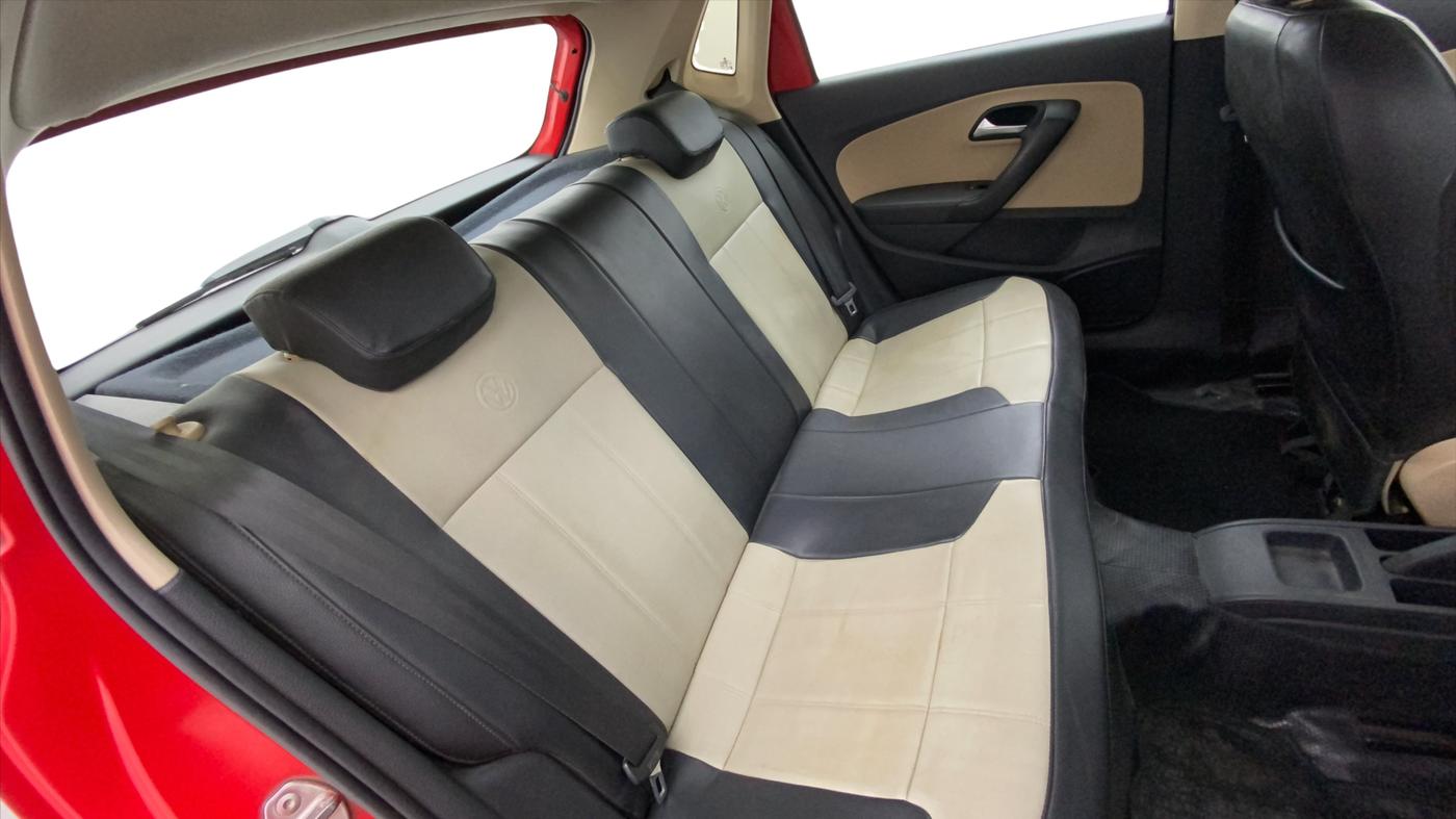 2015 Volkswagen Polo HIGHLINE1.2L, Petrol, Manual, 56,544 km, Right Side Rear Door Cabin