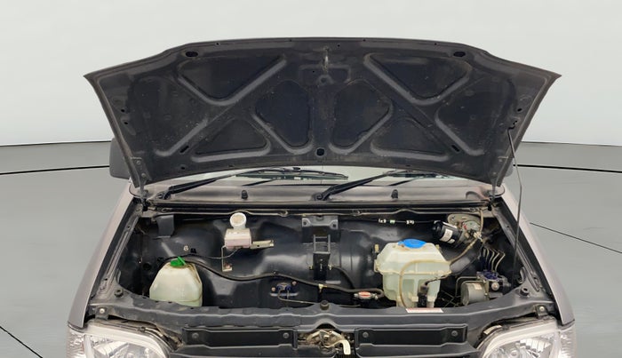 2024 Maruti Eeco 7 STR STD 1.2, Petrol, Manual, 42,191 km, Open Bonet