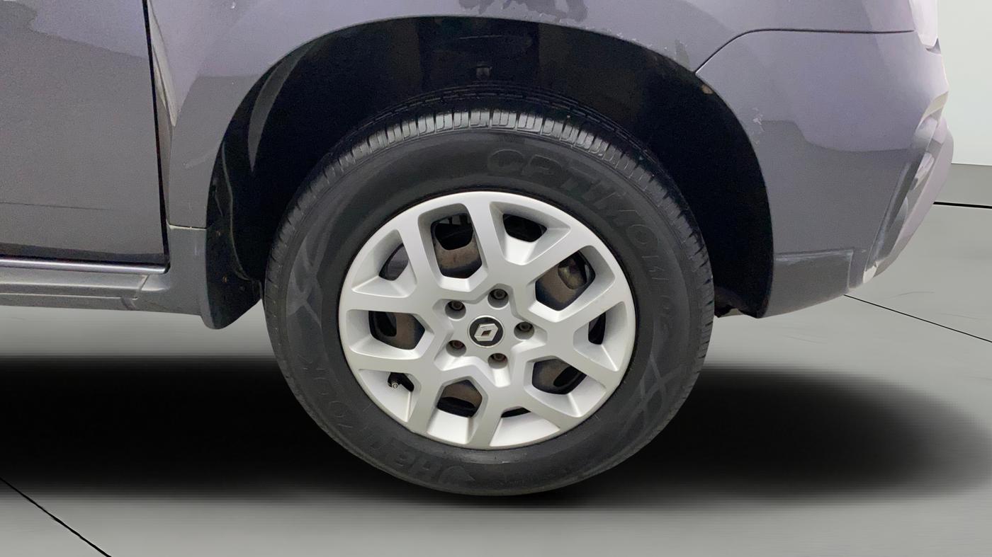 2019 Renault Duster 85 PS RXS MT DIESEL, Diesel, Manual, 88,828 km, Right Front Wheel