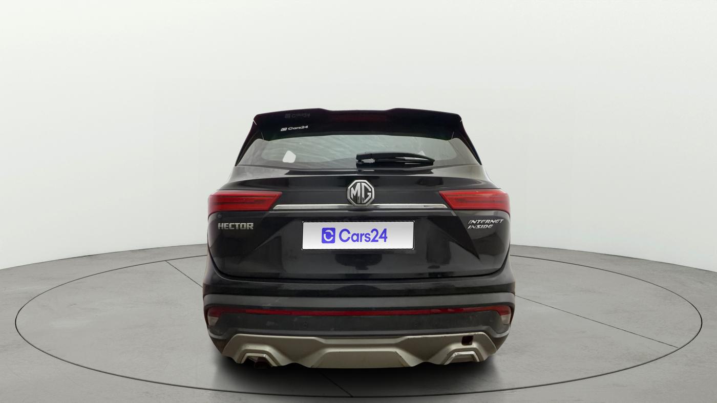2022 MG HECTOR SHARP 1.5 PETROL CVT, Petrol, Automatic, 55,927 km, Back/Rear