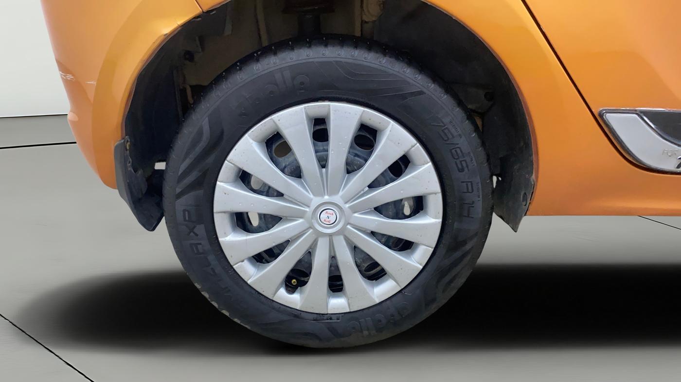 2017 Tata Tiago XTA PETROL, Petrol, Automatic, 67,663 km, Right Rear Wheel