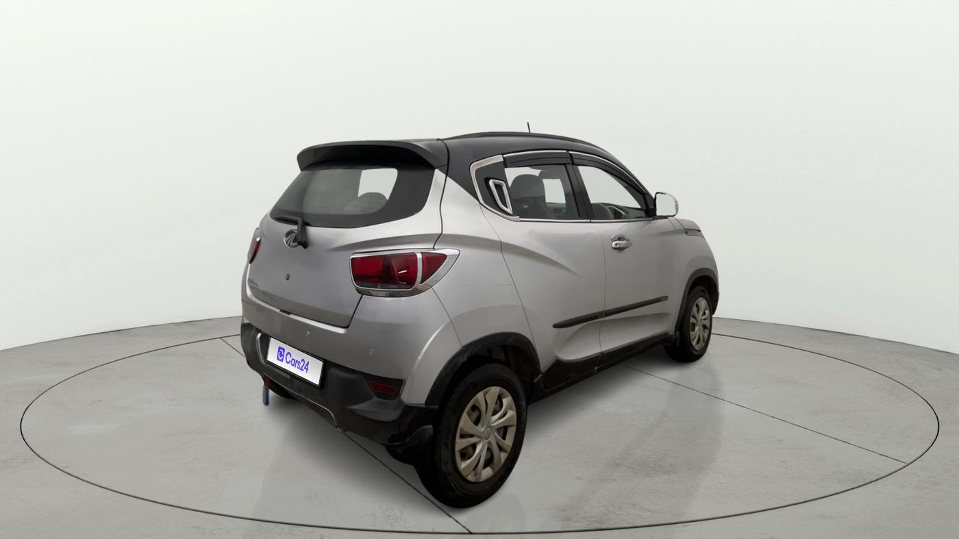 2016 Mahindra Kuv100 K6 D 6 STR, Diesel, Manual, 88,529 km, Right Back Diagonal
