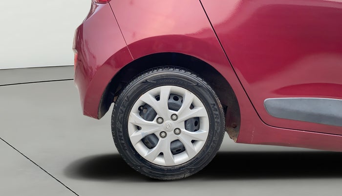 2016 Hyundai Grand i10 SPORTZ 1.2 KAPPA VTVT, Petrol, Manual, 15,834 km, Right Rear Wheel