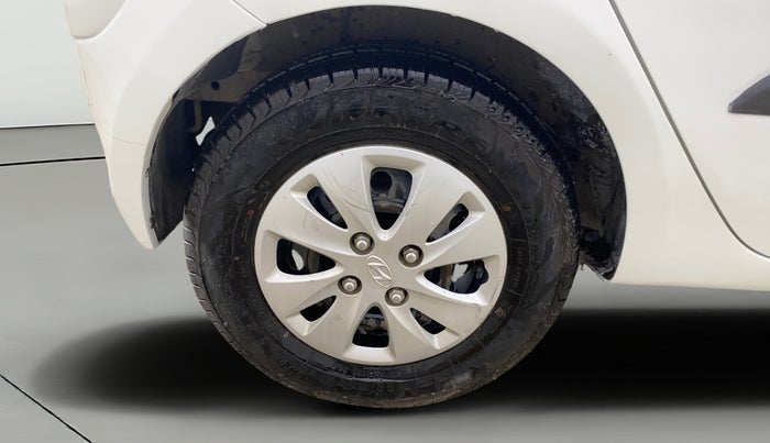 2013 Hyundai i10 MAGNA 1.1, Petrol, Manual, 38,440 km, Right Rear Wheel