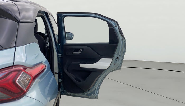 2021 Tata PUNCH CREATIVE  MT, Petrol, Manual, 4,054 km, RHS Rear Door