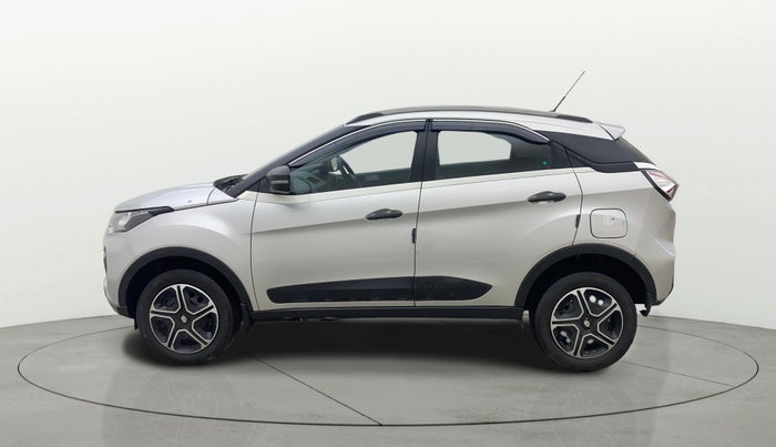 2021 Tata NEXON XMA SUNROOF PETROL, Petrol, Automatic, 38,695 km, Left Side