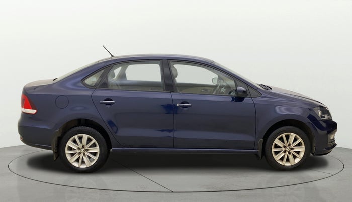 2015 Volkswagen Vento HIGHLINE 1.6 MPI, Petrol, Manual, 57,611 km, Right Side View