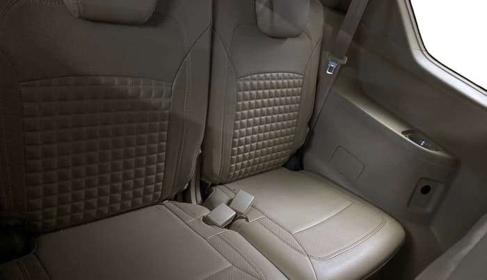 2022 Maruti Ertiga VXI SHVS, Petrol, Manual, 21,372 km, Third Seat Row ( optional )