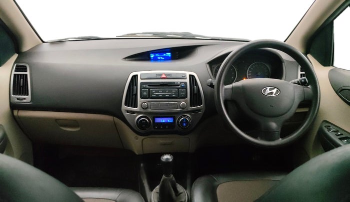 2014 Hyundai i20 MAGNA 1.2, Petrol, Manual, 77,067 km, Dashboard