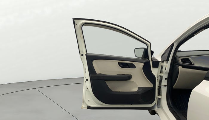 2021 Tata ALTROZ XT I-TURBO PETROL, Petrol, Manual, 63,245 km, LHS Front Door