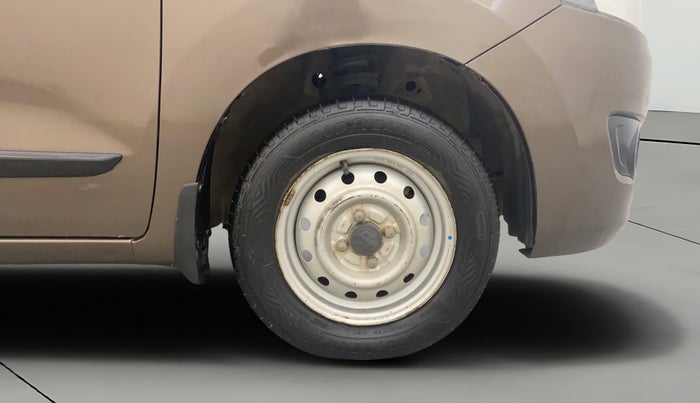 2018 Maruti Wagon R 1.0 LXI CNG, CNG, Manual, 1,26,735 km, Right Front Wheel