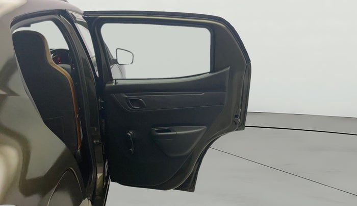 2017 Renault Kwid RXT 1.0, Petrol, Manual, 78,833 km, RHS Rear Door