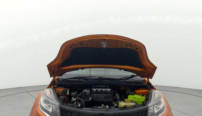 2018 Tata NEXON XZ PLUS DIESEL, Diesel, Manual, 71,756 km, Open Bonet