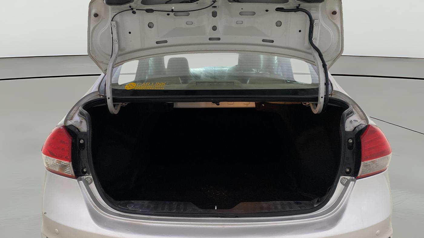2016 Maruti Ciaz ZXI+, Petrol, Manual, 64,202 km, Boot Open Zoomed View