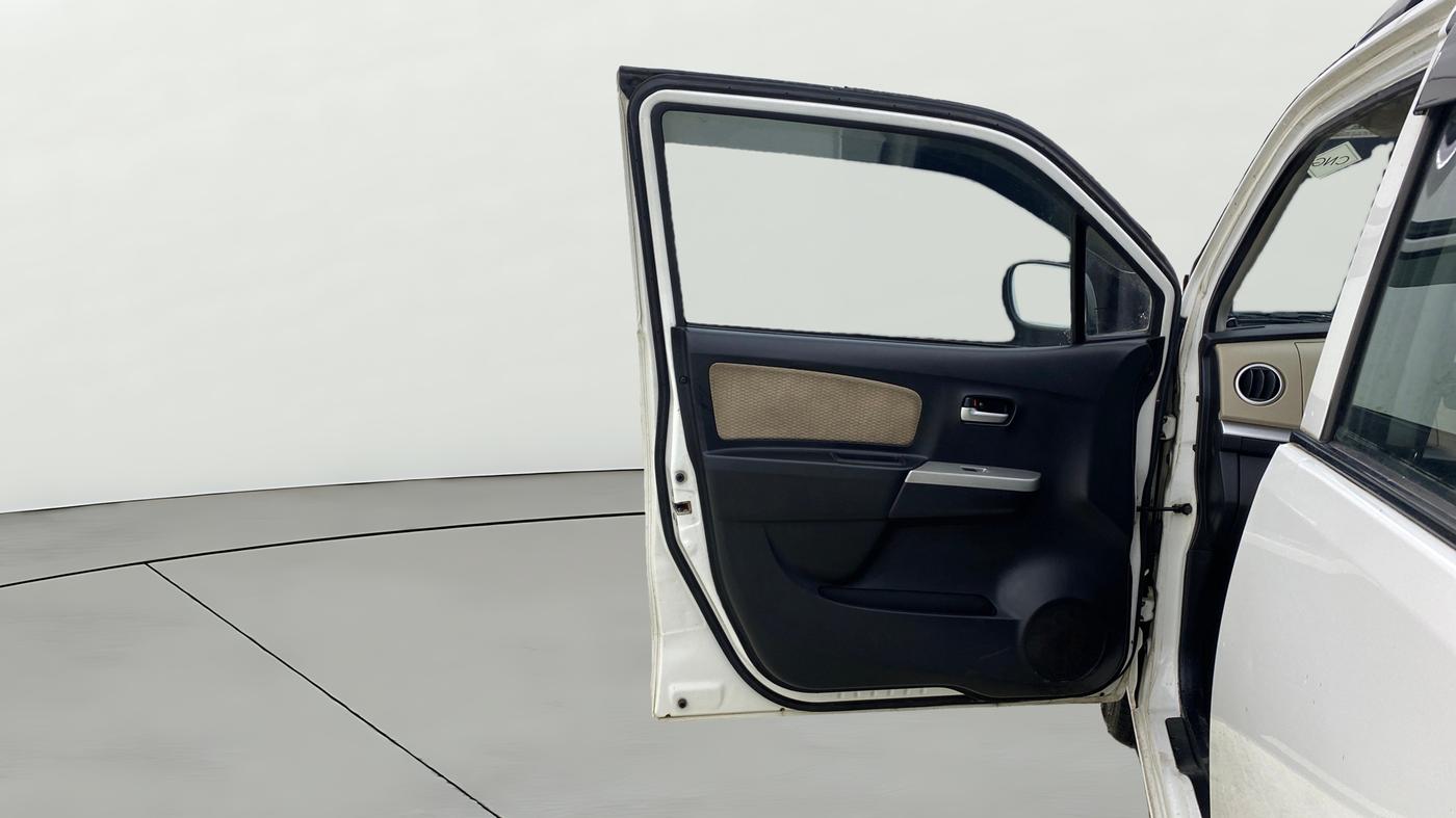 2017 Maruti Wagon R 1.0 LXI CNG, CNG, Manual, 51,600 km, LHS Front Door