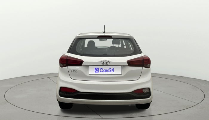 2018 Hyundai Elite i20 SPORTZ 1.2, Petrol, Manual, 61,195 km, Back/Rear