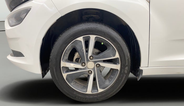 2021 Tata ALTROZ XZ PETROL, Petrol, Manual, 25,688 km, Left Front Wheel